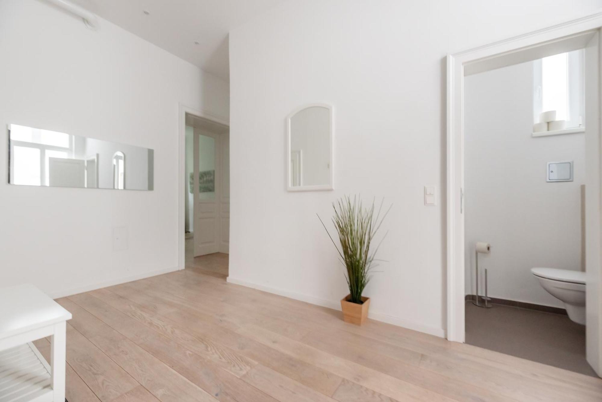 Cozy Apartment In The Charming Cottage Quarter Виена Екстериор снимка